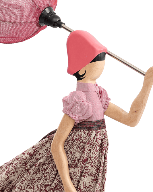 Little Girl Lamp · Naya