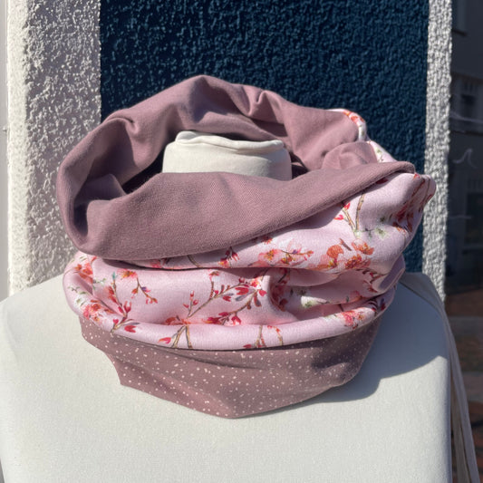 Loopina // Kirschblüte