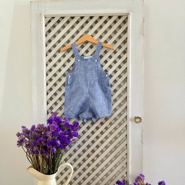 Blaue Leinen-Latzhose
