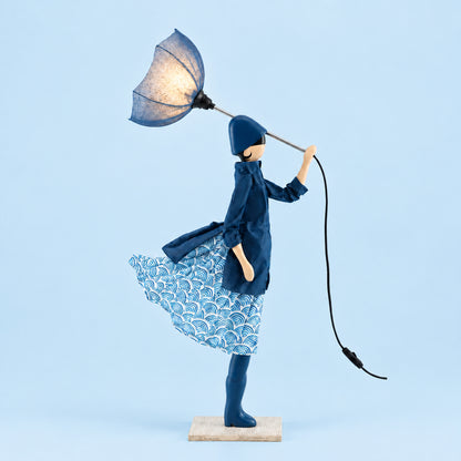 Little Girl Lamp · Nami