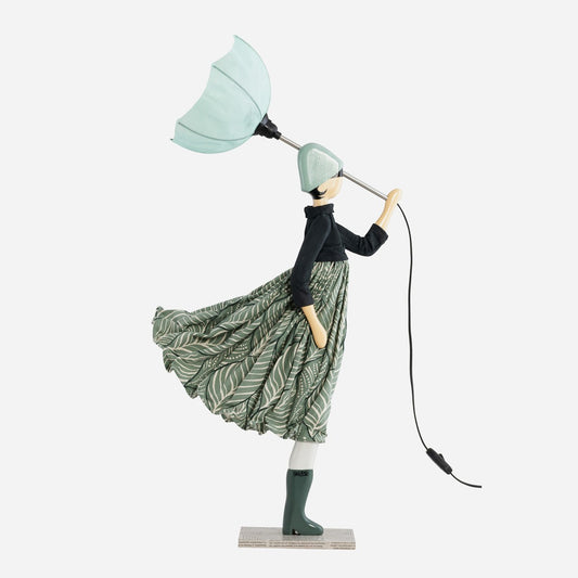 Little Girl Lamp // Raisa