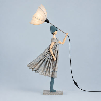 Little Girl Lamp · Titania