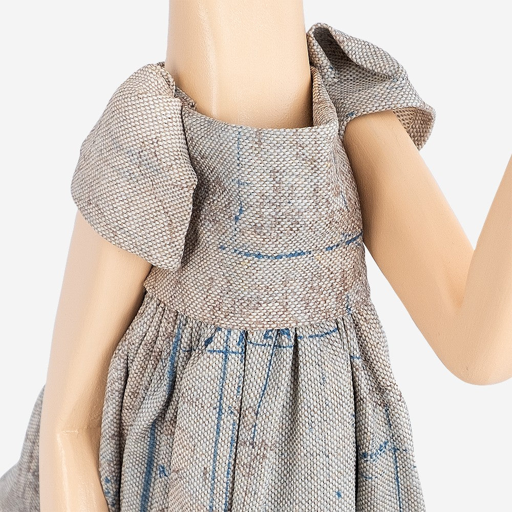 Little Girl Lamp · Titania